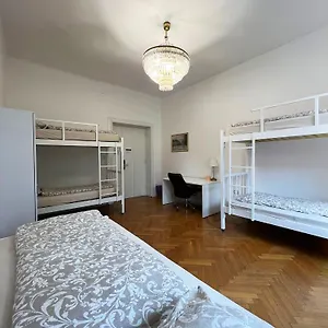Hostel Miklosiceva Ljubljana